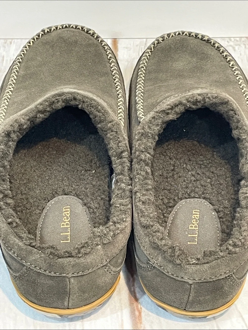 L.L. Bean Mens 10 Suede Slippers Grey Shearling Slip-On Loafers Low Back Cozy